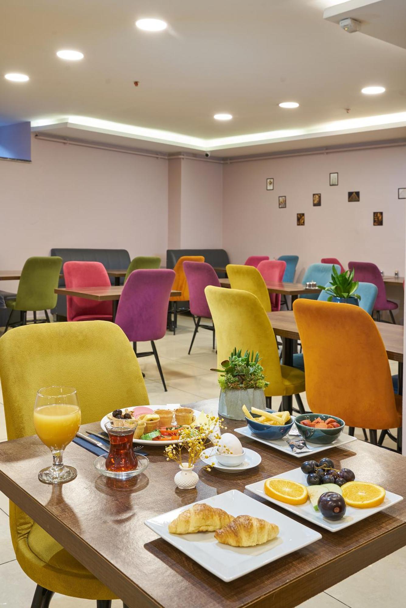 Atro Hotel อิสตันบูล ภายนอก รูปภาพ