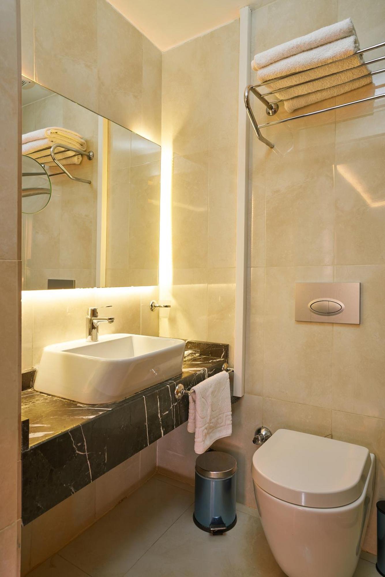 Atro Hotel อิสตันบูล ภายนอก รูปภาพ